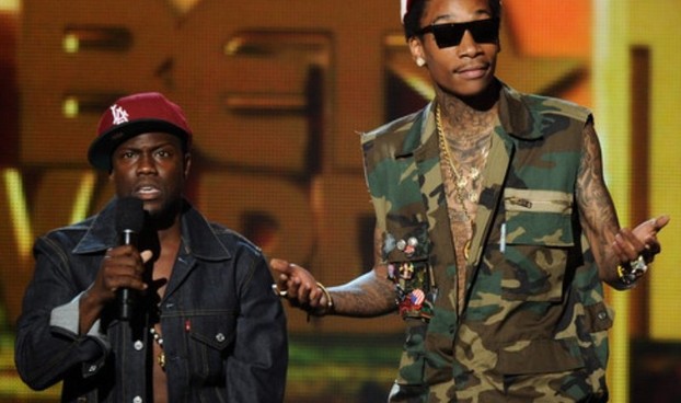 Entertainers Who Have a Military Background